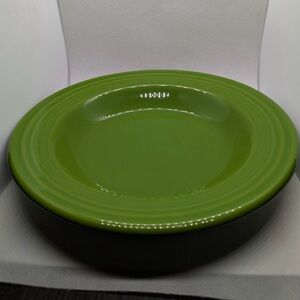 Fiestaware post 86 retired color Shamrock, Classic Rim 9 Inch Soup Bowl 13 OZ